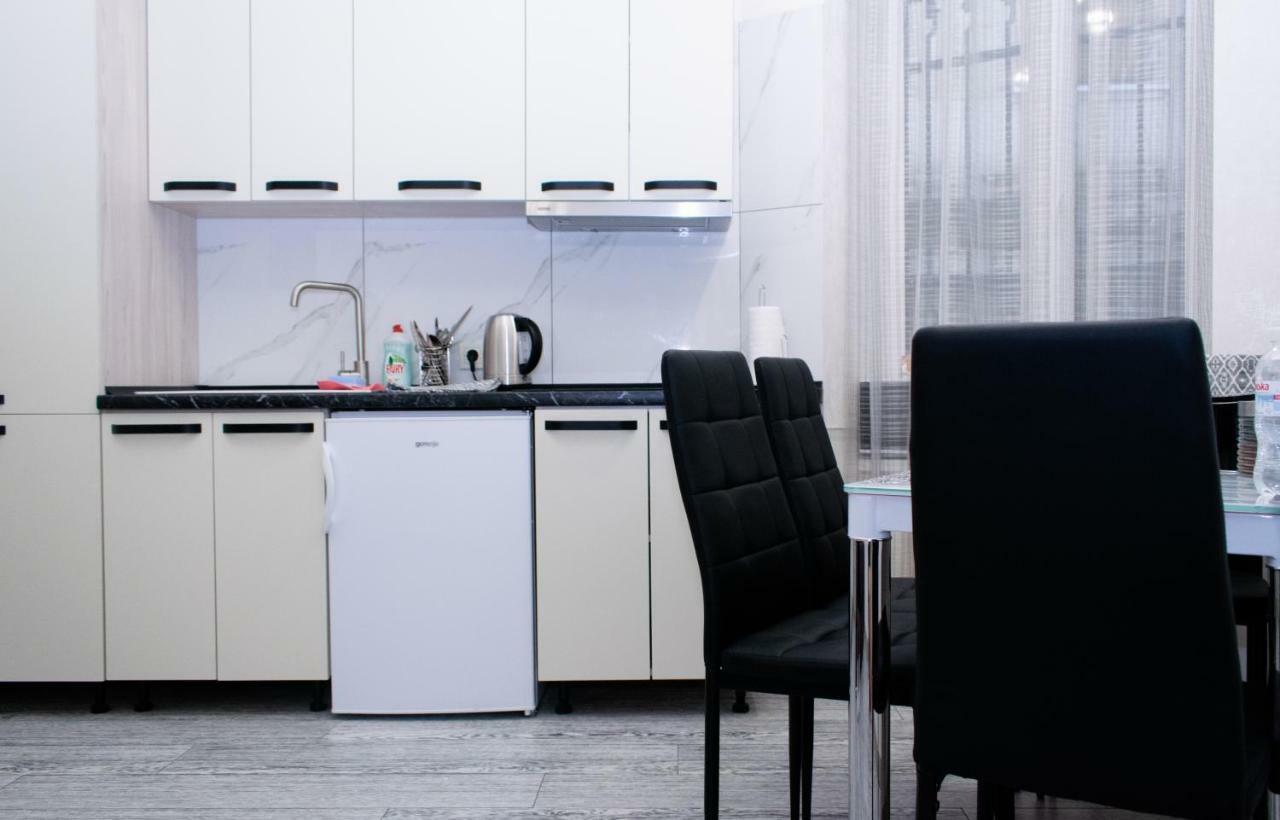 Apartment Barvy Lvova On Kostyushka St 外观 照片